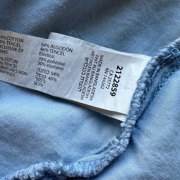 Dex | Light Blue Tencel Jumpsuit | Sleeveless Button-Front Resortwear One-Piece - Picture 8 of 9